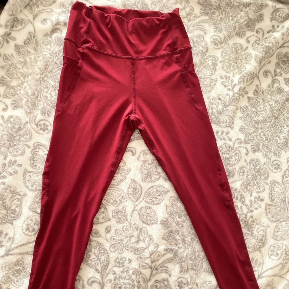 SHEIN Mesh Side Pocket Sports Leggings. Never Worn.